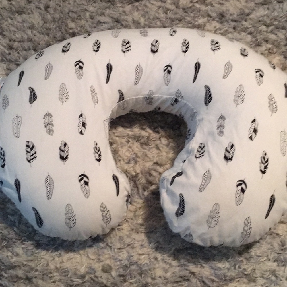 Boppy pillow